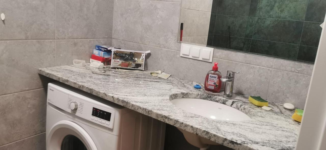Nowy 1 Z 2 Pokoi W Mieszkaniu W Ursusie Varsovie Extérieur photo